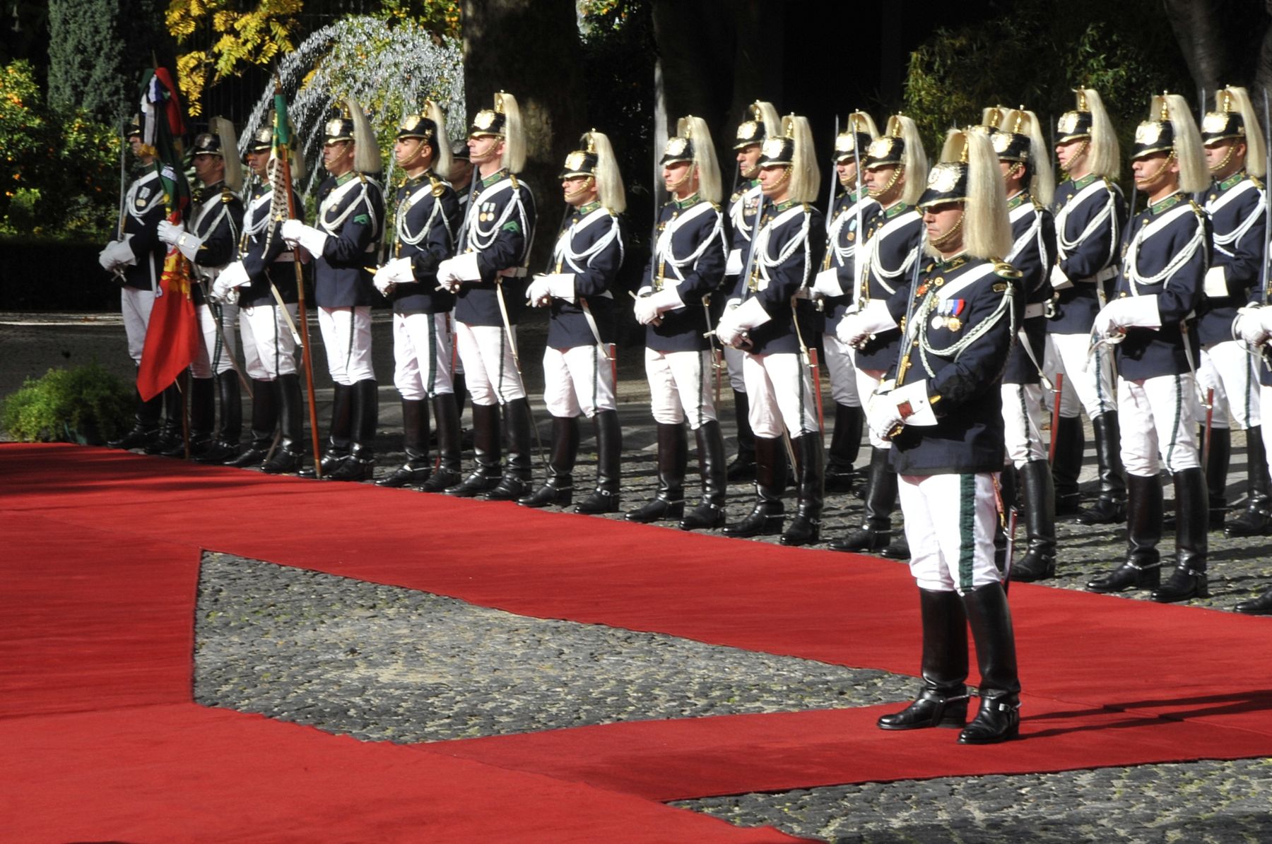 LISBOA,PORTUGAL-NOVIEMBRE 18. Presidente de la República, Ollanta Humala Tasso, sostuvo un encuentro con su homólogo portugués Aníbal Cávaco en el Palacio de Belem, la sede del gobierno de la República Portuguesa
Foto: ANDINA/Prensa Presidencia