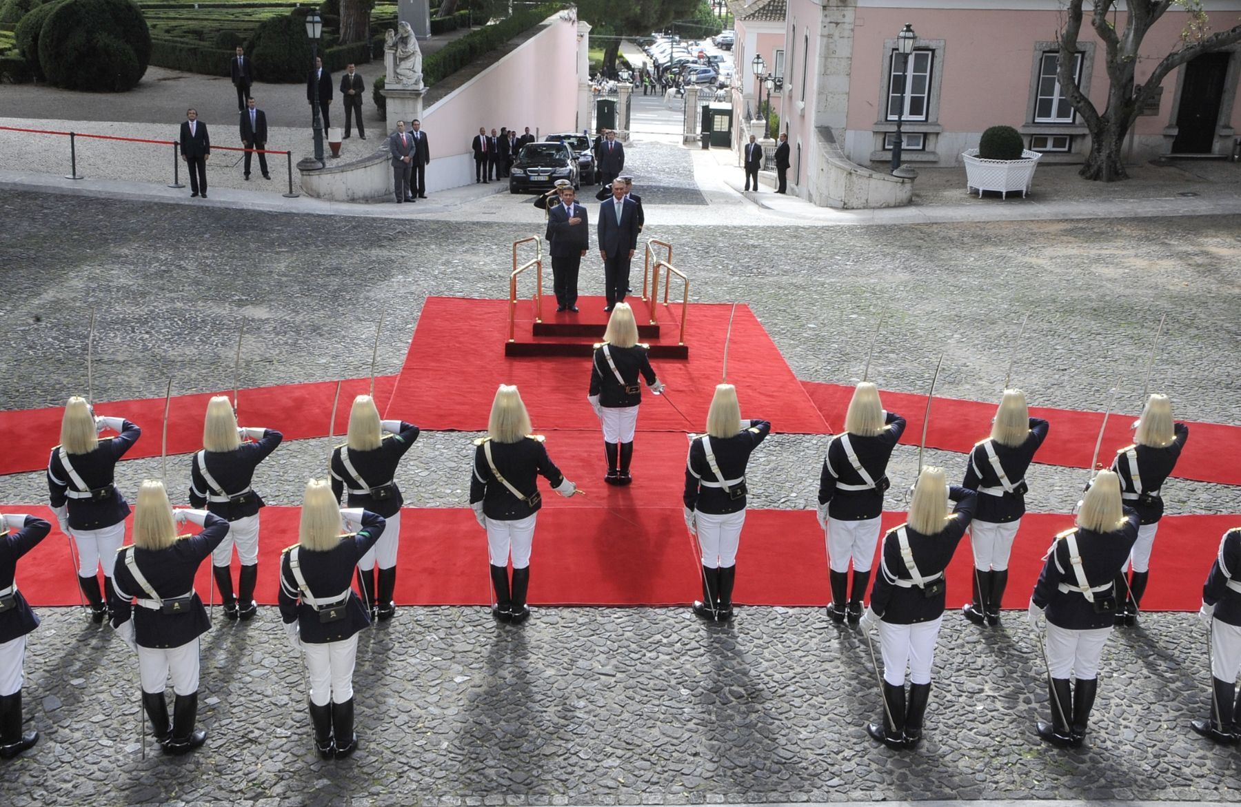 LISBOA,PORTUGAL-NOVIEMBRE 18. Presidente de la República, Ollanta Humala Tasso, sostuvo un encuentro con su homólogo portugués Aníbal Cávaco en el Palacio de Belem, la sede del gobierno de la República Portuguesa
Foto: ANDINA/Prensa Presidencia