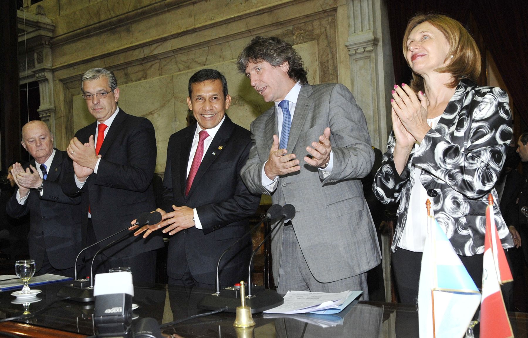 BUENOS AIRES ,ARGENTINA-NOVIEMBRE 27. Presidente Ollanta Humala participó en sesión de homenaje del Congreso de la Nación de Argentina.
Foto: ANDINA/ Prensa Presidencia