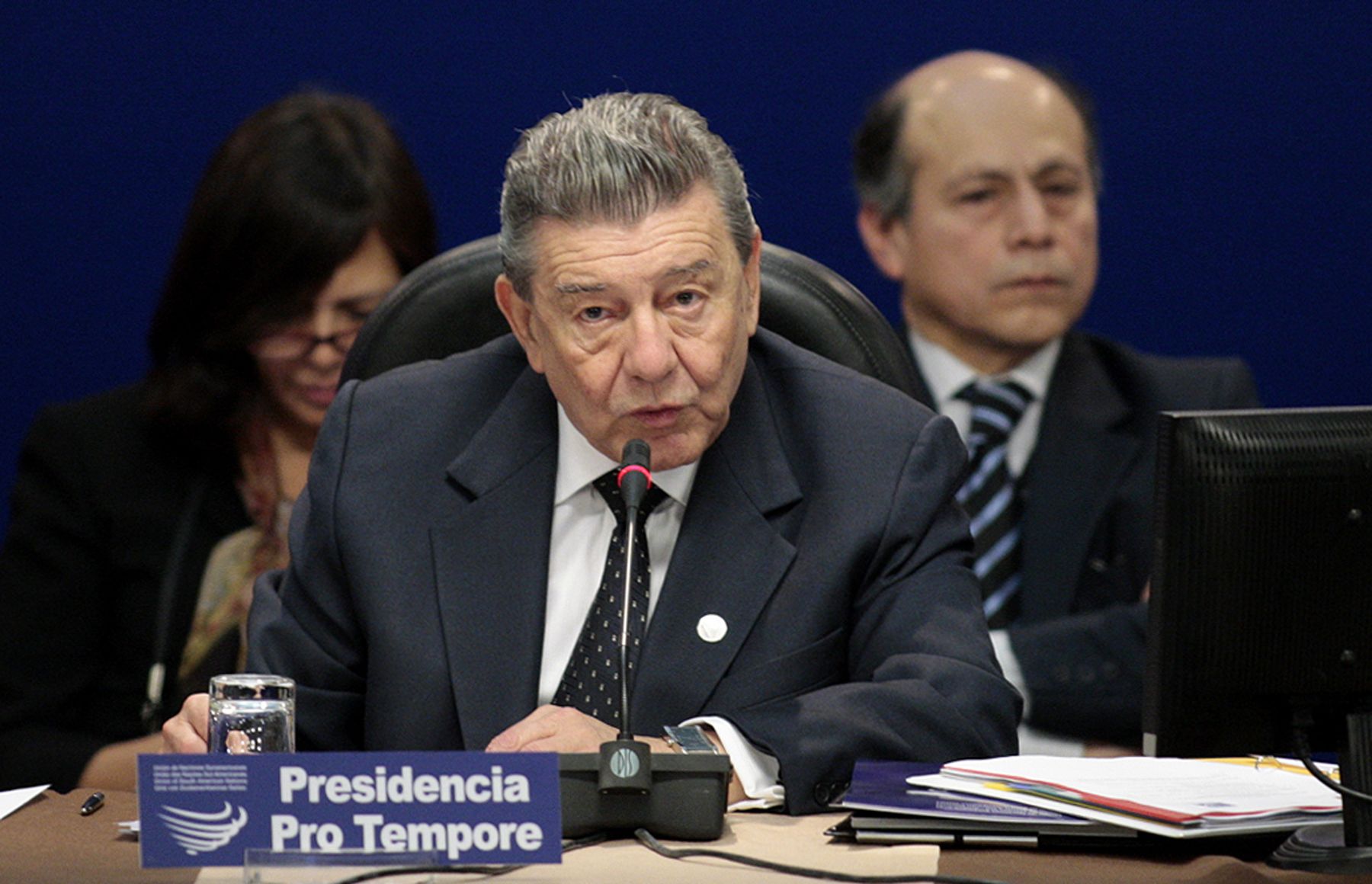 LIMA,PERÚ-NOVIEMBRE 29. El canciller peruano, Rafael Roncagliolo, inaugura la reunión de ministros de Relaciones Exteriores de la Unasur,Foto: ANDINA/Carlos Lezama.