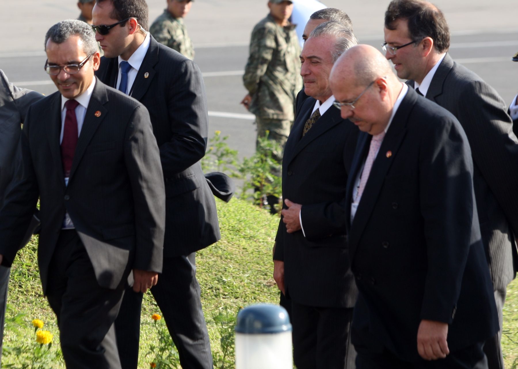 LIMA,PERU-NOVIEMBRE 29.Llegada del vicepresidente, de Brasil,Michel Temer para participar mañana en la VI Cumbre de la Unión de Naciones Suramericanas (Unasur).Foto:ANDINA/Hector Vinces.