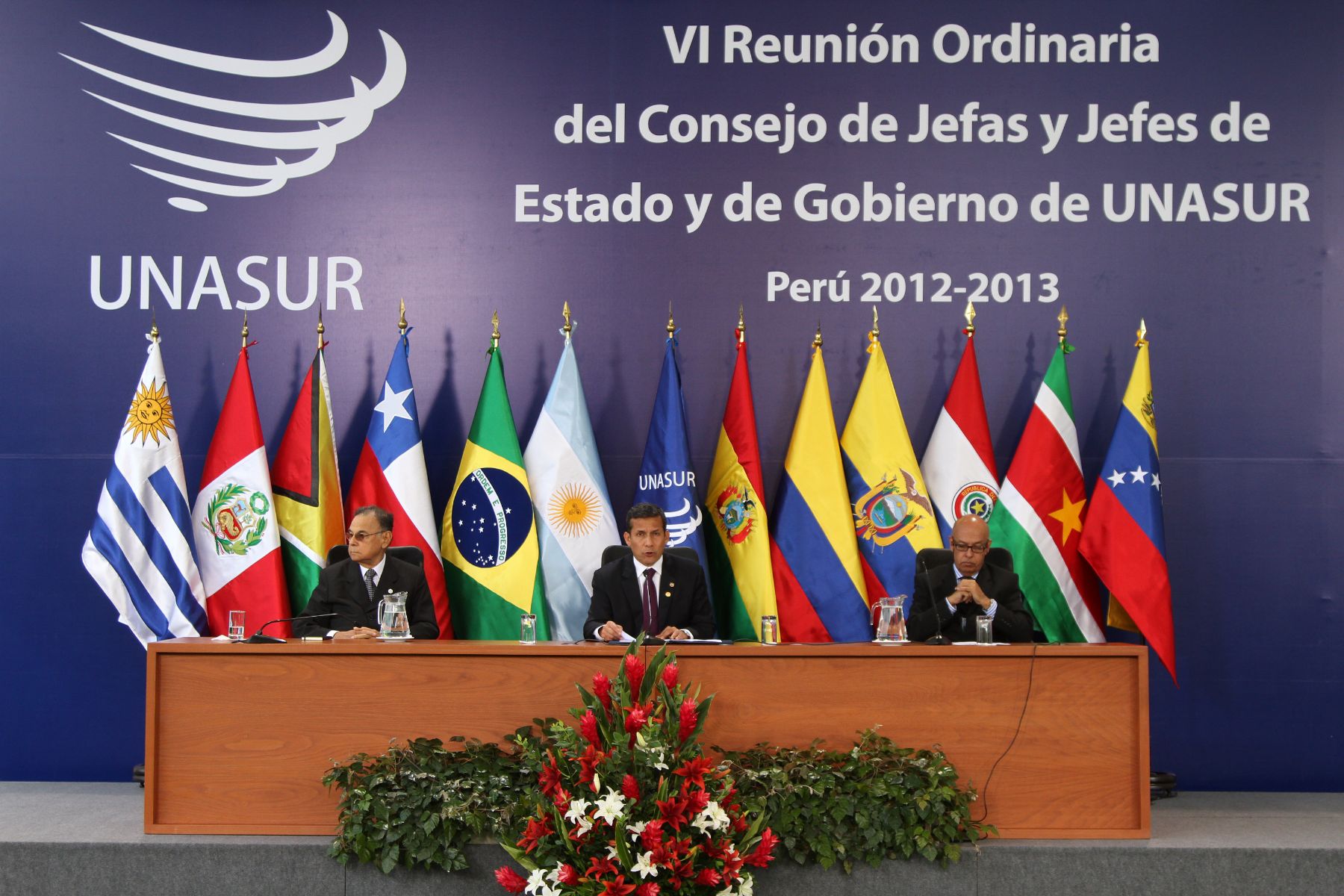 LIMA, PERU - NOVIEMBRE 30. El Presidente de la República Ollanta Humala durante conferencia de prensa sobre los acuerdos de la VI Reunión Ordinaria del Consejo de Jefas y Jefes de Estado de UNASUR. Foto: ANDINA/Marco del Río