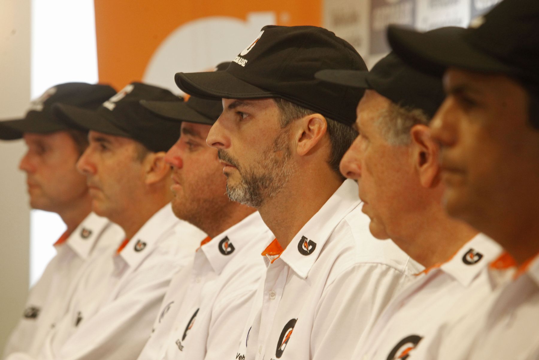 LIMA,PERÚ-DICIEMBRE 19.El equipo Pro Raid Perú, integrado por 12 corredores que representarán en el Rally Dakar 2013.Foto: ANDINA/archivo.