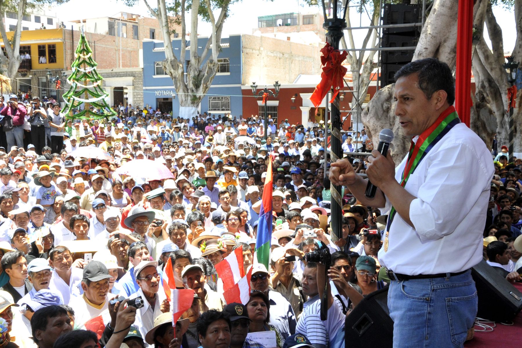 MOQUEGUA, DICIEMBRE 28 Presidente Ollanta Humala participó en entrega de títulos de propiedad a agricultores en la región Moquegua. Foto:ANDINA/Prensa Presidencia