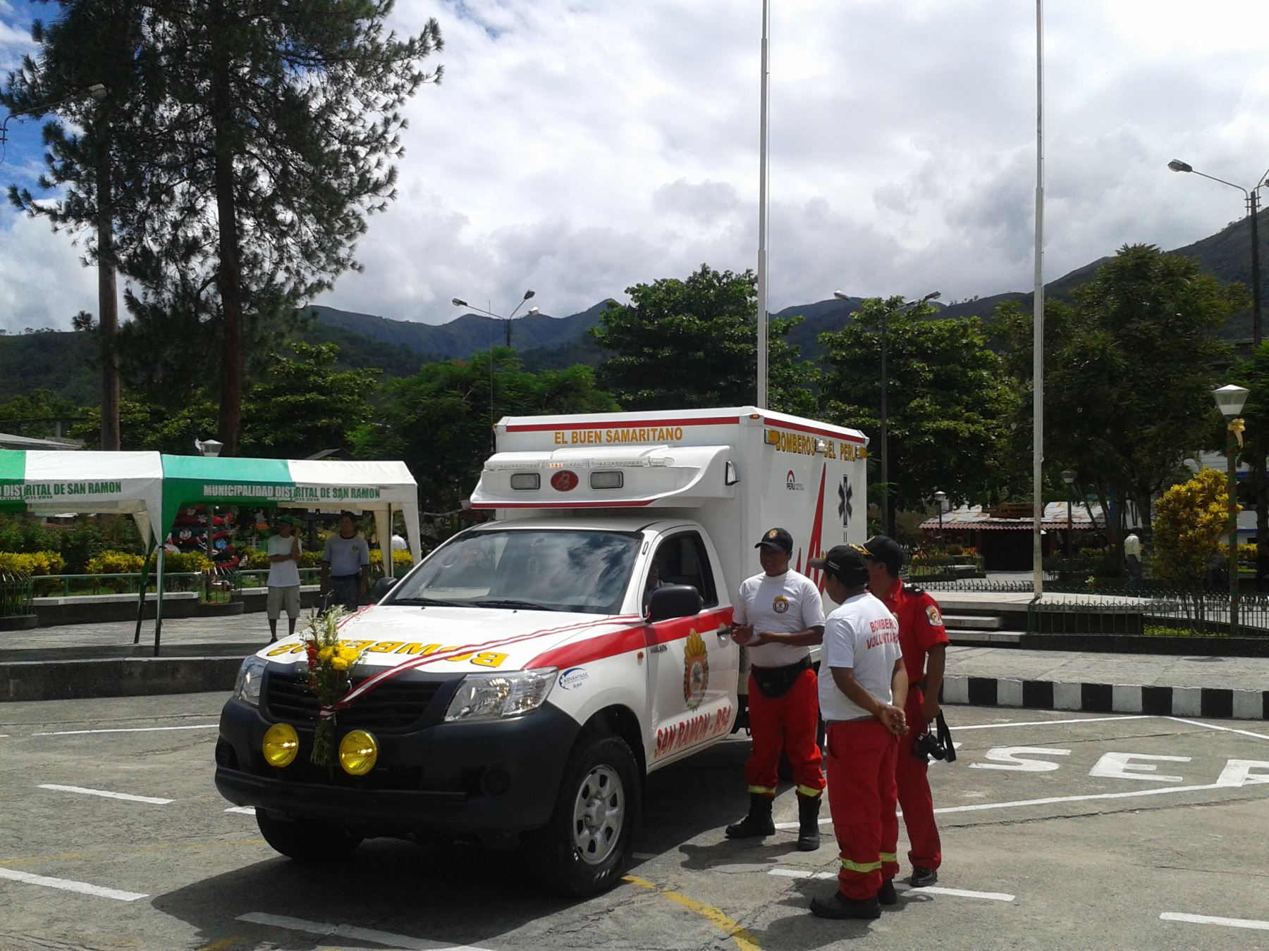 Donan moderna ambulancia para bomberos de San Ramón Noticias