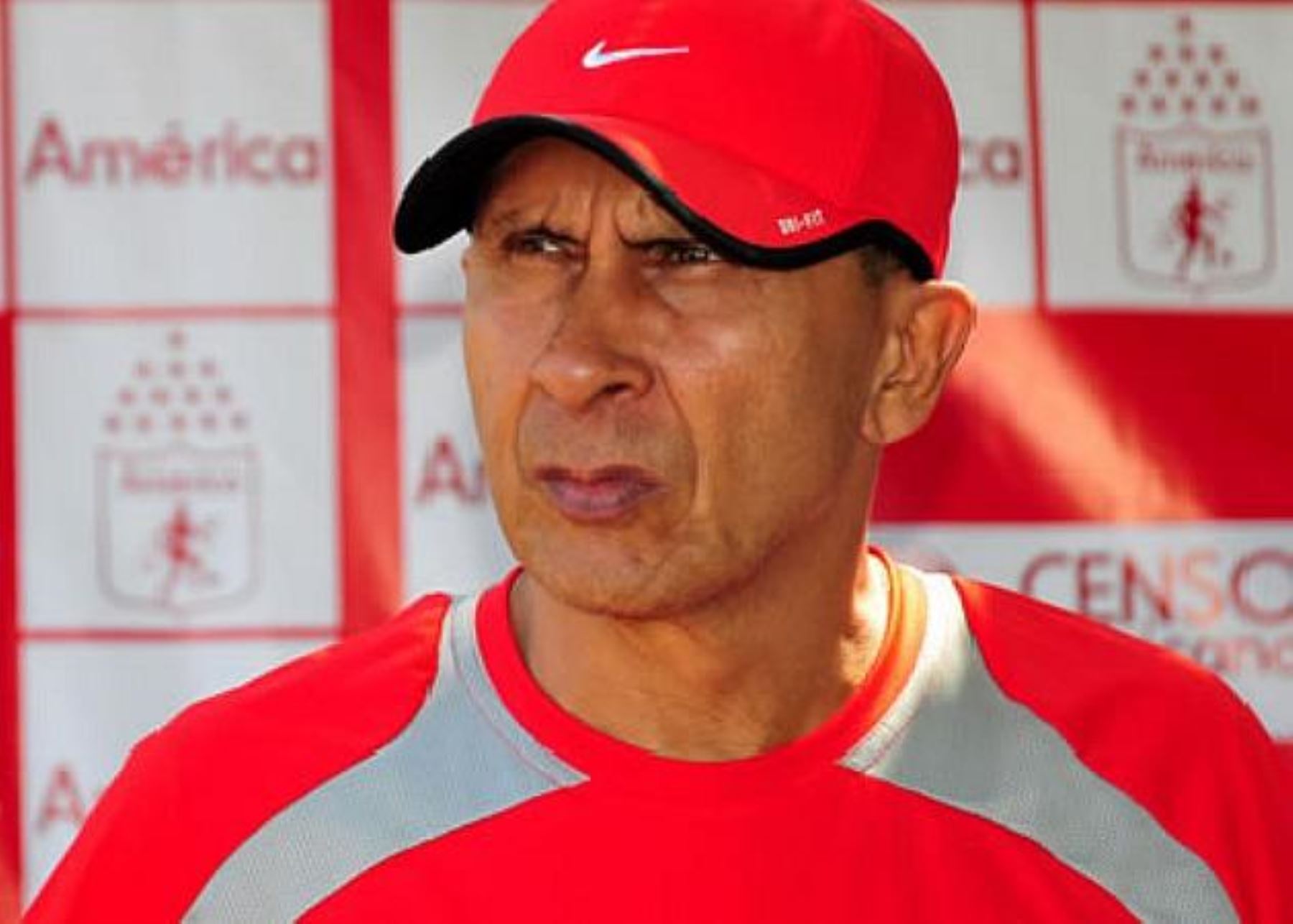 Diego Umaña será entrenador de Sport Huancayo por todo el 2016.