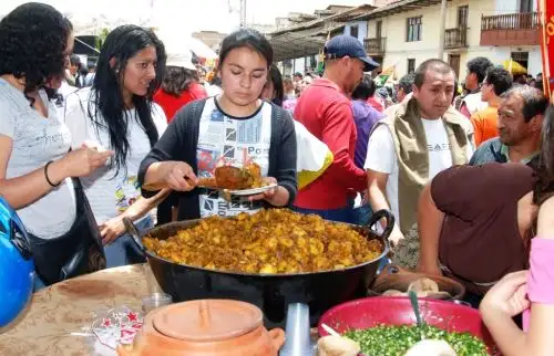 El frito es uno de los platos tradicionales que se prepara en Cajamarca durante la fiesta del Carnaval. ANDINA/Eduard Lozano