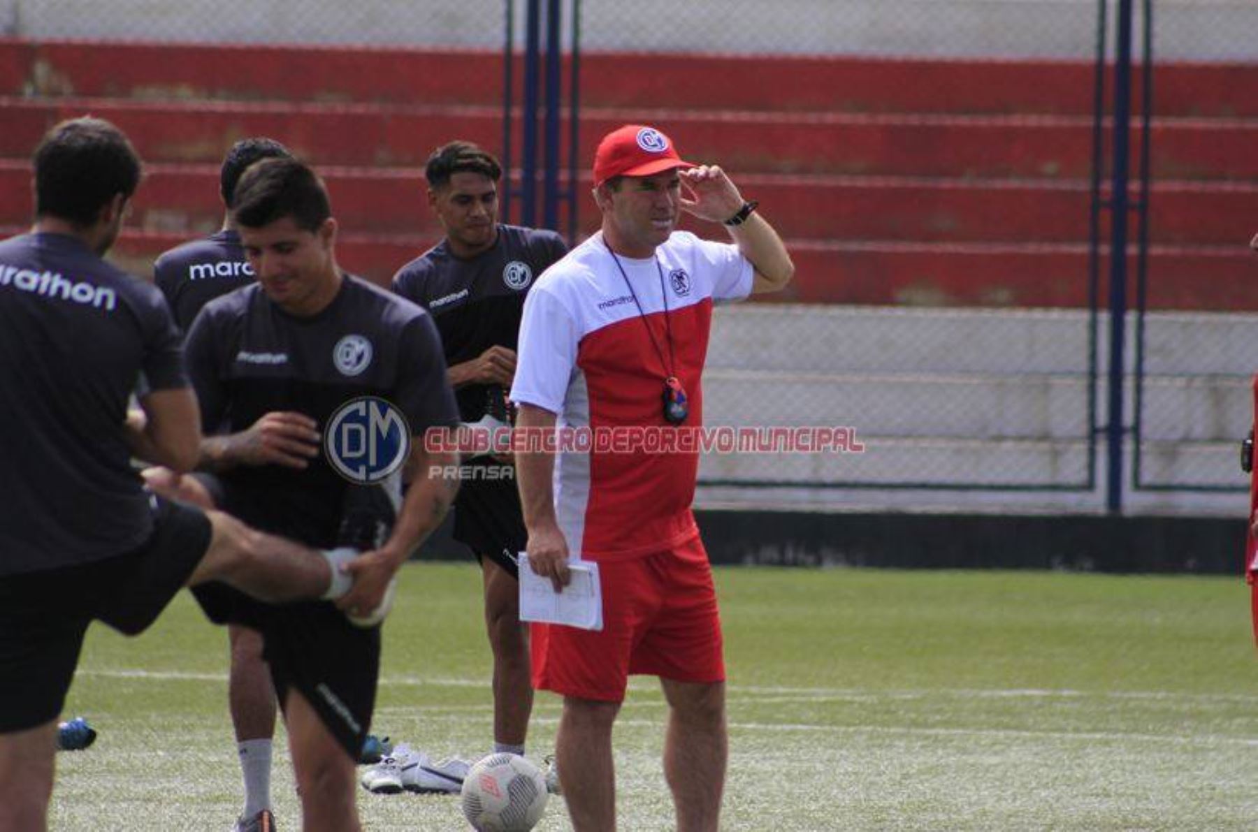 Francisco Melgar, director técnico de selección peruana sub-20 de futsal, en foto de archivo. Facebook