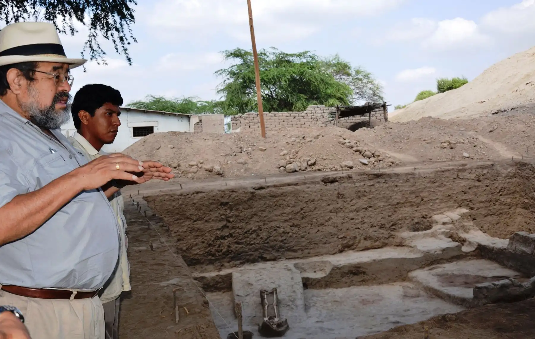 Walter Alva pide adoptar medidas para evitar daños al patrimonio arqueológico. ANDINA