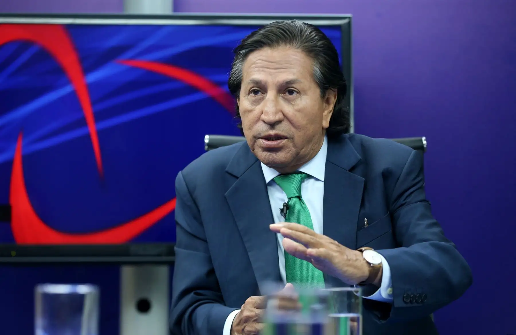LIMA, PERÚ - ENERO 25. Candidato presidencial, Alejandro Toledo de Perú Posible, participa del programa de TV Andina, Mirada Electoral. Foto: ANDINA/Vidal Tarqui