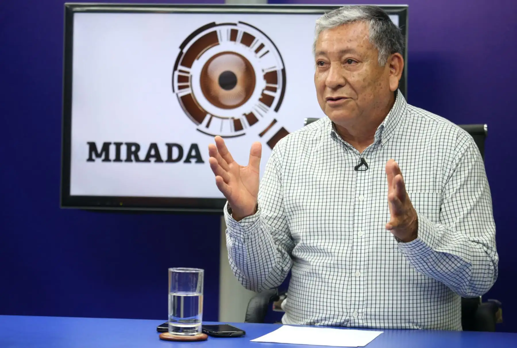 Candidato presidencial por Siempre Unidos, Felipe Castillo participa en programa Mirada Electoral.  Foto: ANDINA/Melina Mejía
