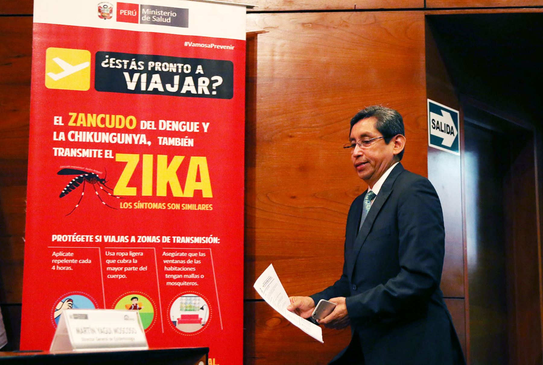 LIMA PERU, ENERO 29. Ministro de Salud, Aníbal Velásquez, anuncia primer caso, importado de Zika en el Perú. Foto: ANDINA/Melina Mejía
