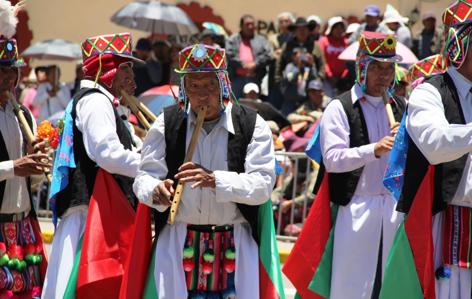 En Puno presentaron las danzas que están en riesgo de extinción en inicio de octava de la Fiesta de la Virgen de la Candelaria. ANDINA