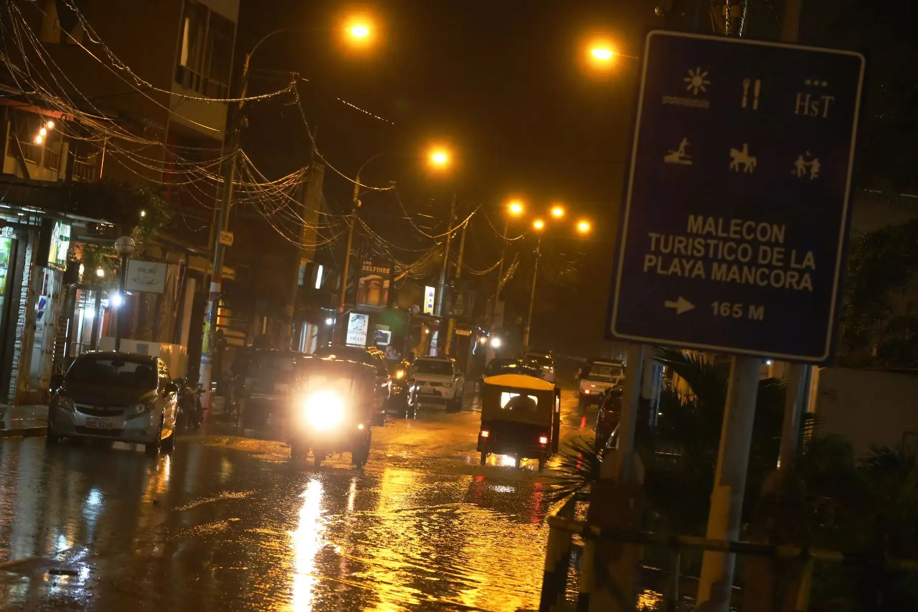 PIURA,PERÚ-FEBRERO 08. Lluvia intensa se registra desde las 4 de la tarde en el distrito de Mancora.Foto: ANDINA/archivo.