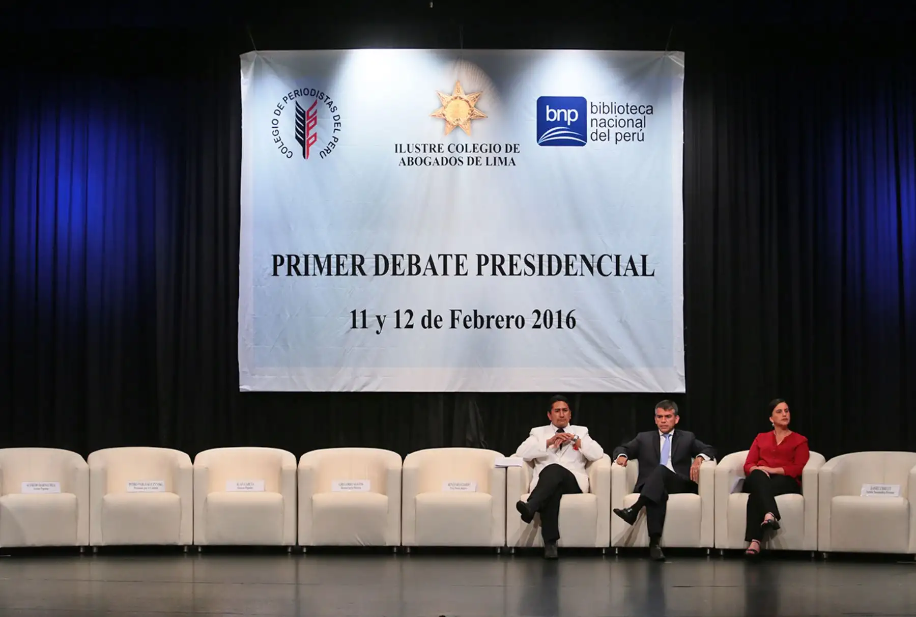 LIMA - PERÚ, FEBRERO 12. Primer debate presidencial 2016, organizado por el CAL y el Colegio de Periodistas del Perú. Foto: ANDINA/Carlos Lezama