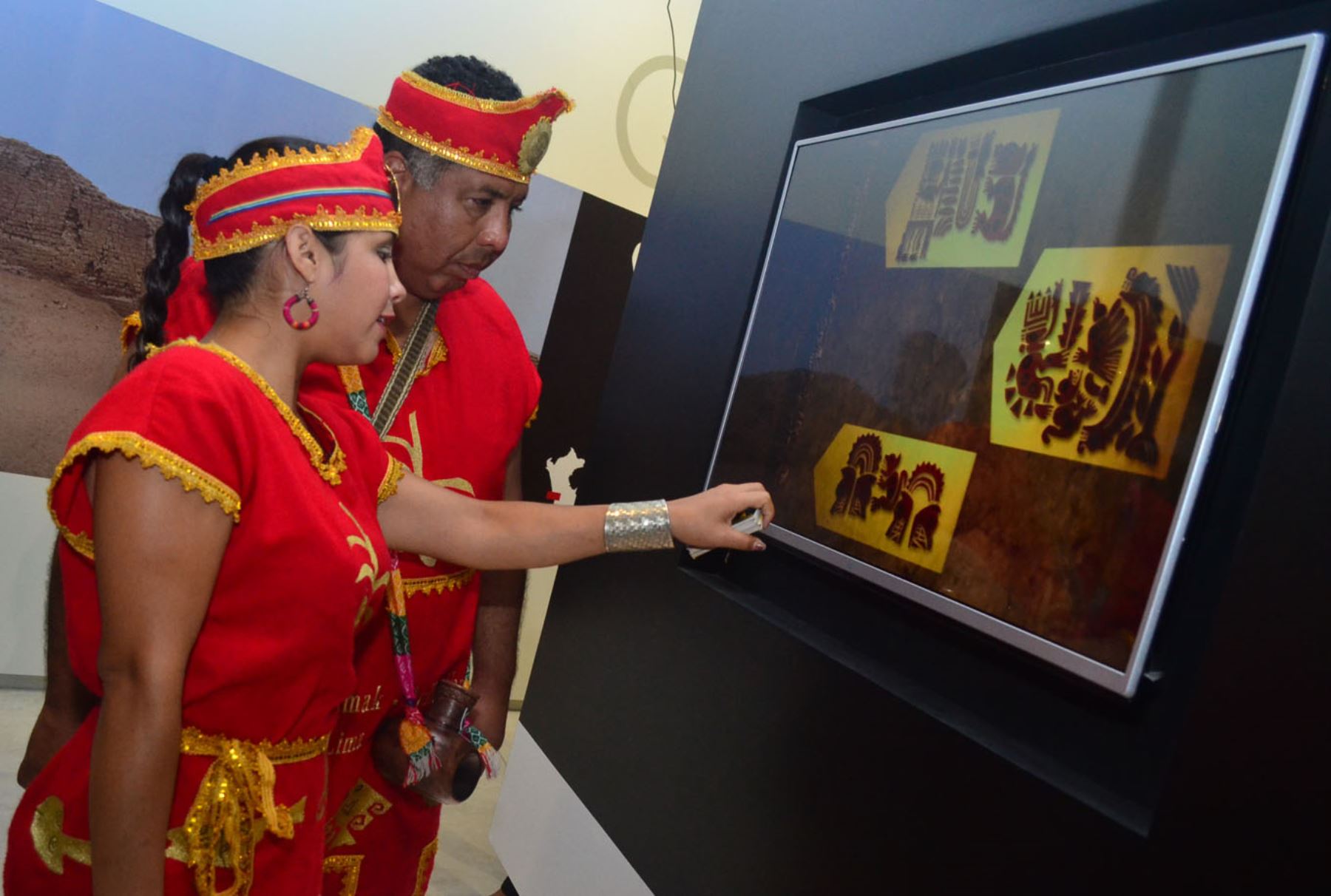 LIMA,PERÚ-FEBRERO 15. Primer Ministro, Pedro Cateriano, inauguró el nuevo nuevo Museo de Sitio de Pachacamac. Foto:ANDINA/Diana Marcelo