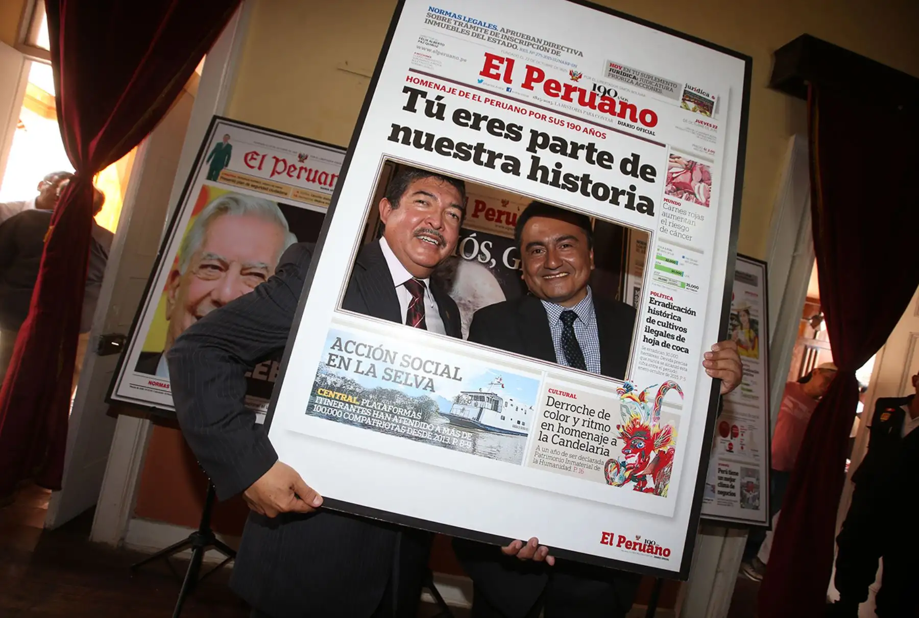 TACNA, PERÚ - FEBRERO 18. El Director del Diario Oficial El Peruano, Félix Paz, inauguró la muestra itinerante de dicho medio con motivo de las celebraciones por los 190 años en la Casa Zela de Tacna.

Foto: ANDINA/Juan Carlos Guzmán Negrini.