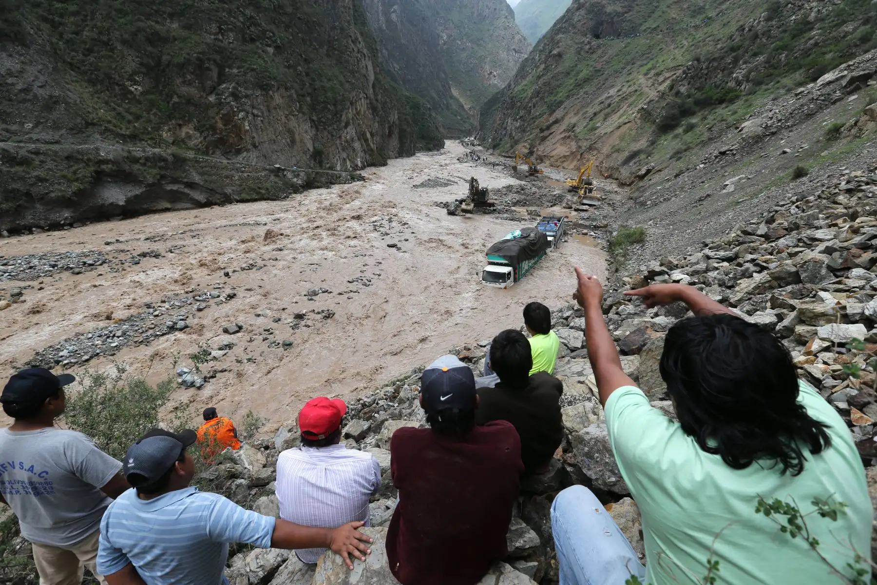 LIMA,PERÚ-MARZO 01 .  Desborde del rio Rimac en Chacahuari ,carretera central Foto: ANDINA/Norman Córdova