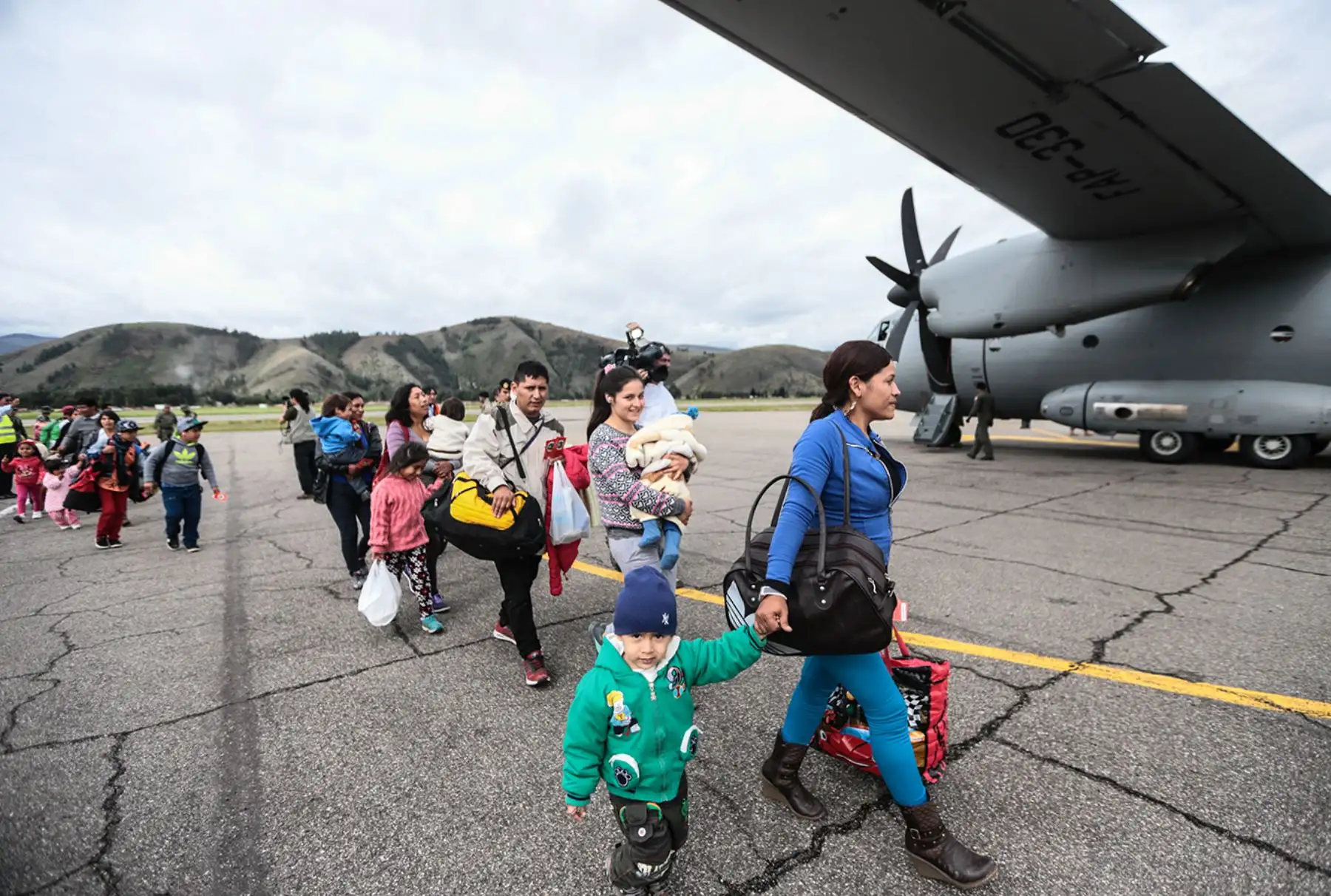 JAUJA,PERÚ-MARZO 01 . Un puente aéreo entre Lima y Jauja se implementó en respuesta a la emergencia que atraviesa la carretera Central debido a la caída de huaicos.  Foto: ANDINA/Carlos Lezama