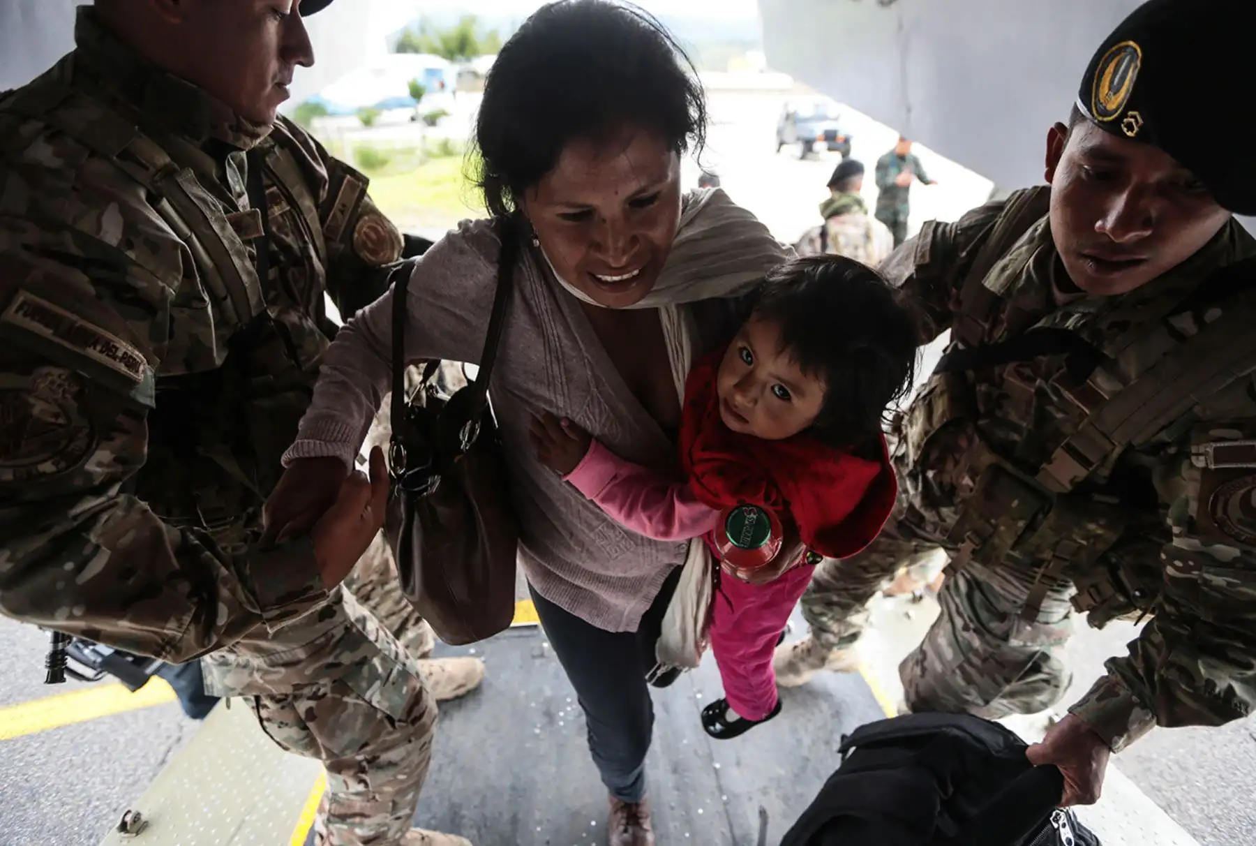 JAUJA,PERÚ-MARZO 01 . Un puente aéreo entre Lima y Jauja se implementó en respuesta a la emergencia que atraviesa la carretera Central debido a la caída de huaicos.  Foto: ANDINA/Carlos Lezama