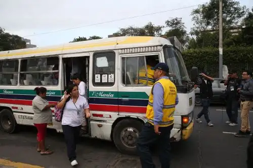 Transporte público Foto: ANDINA/Norman Córdova.