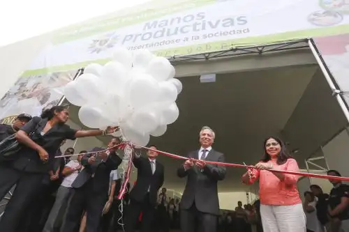 Ministro de Justicia, Aldo Vásquez, participa en celebración por el Día Internacional de la Mujer