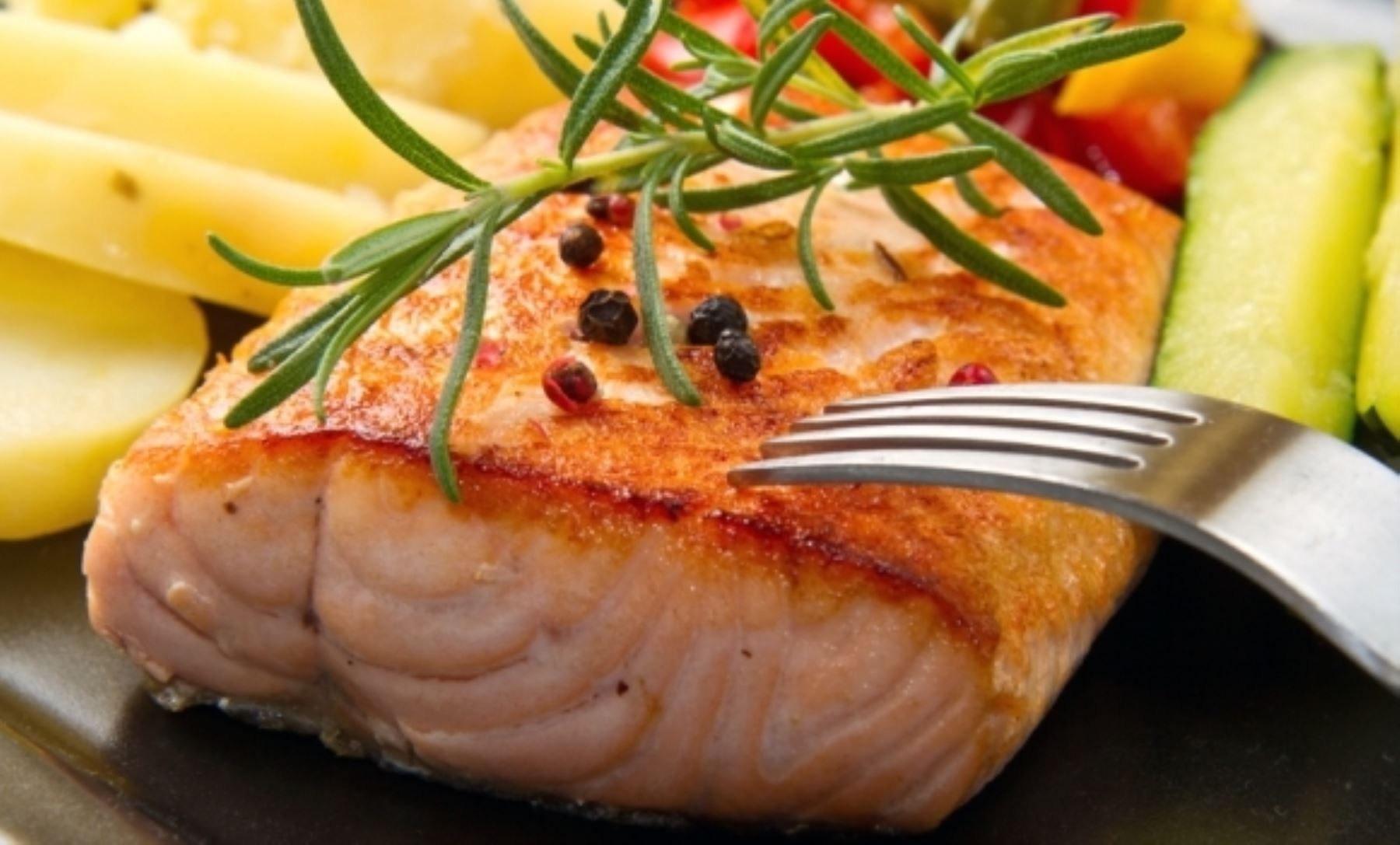 Recomiendan consumir pescado para proteger el corazón y prevenir la diabetes. Foto: ANDINA/Difusión.