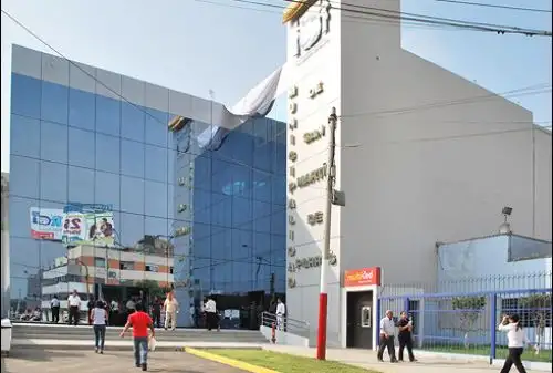 INTERNET/Medios