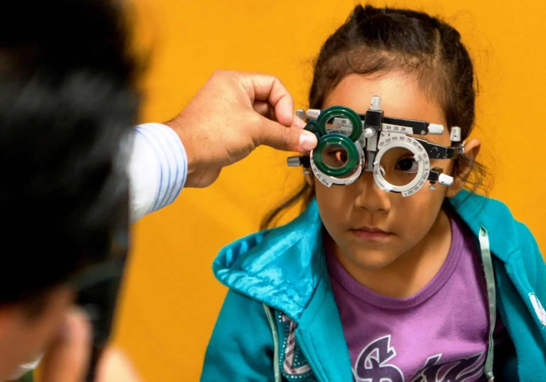Especialista en visión aconseja a padres de familiar evaluar a sus niños y niñas en primeros meses de vida. ANDINA/Difusión