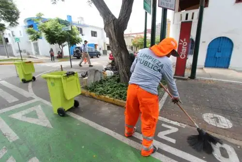 Nuevos horarios de recojo de basura en San Isidro. Foto: Andina/Difusión