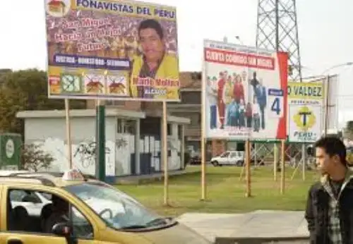 INTERNET/Medios