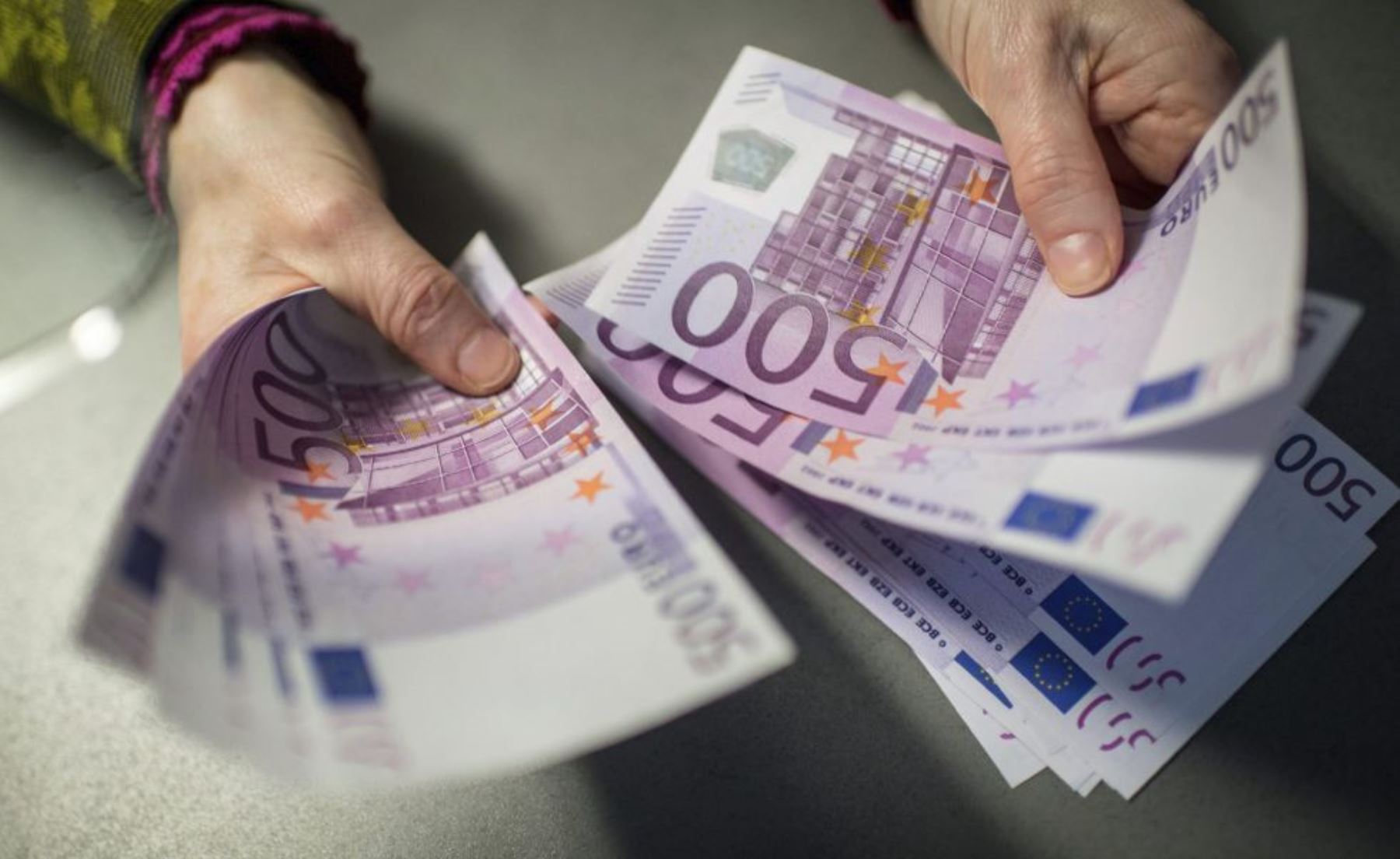 El BCE se prepara para decidir si sacará de circulación los billetes de 500  euros | Noticias | Agencia Peruana de Noticias Andina
