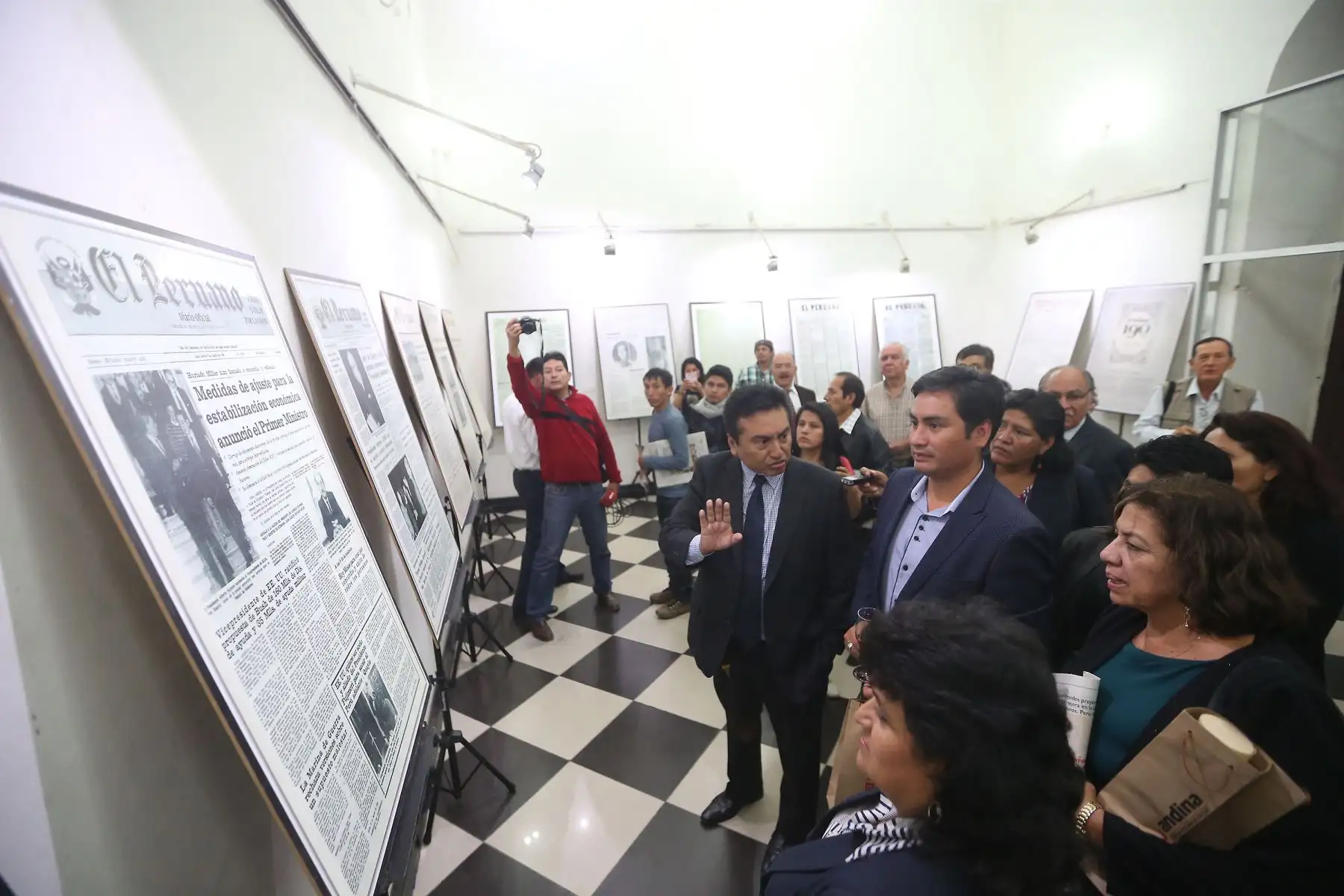 HUANUCO-PERÚ-MAYO 05. Exposición del Diario El Peruano por los 190 años en la ciudad de Huanuco Foto: ANDINA/Vidal Tarqui
