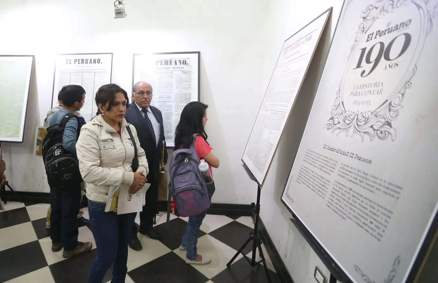 HUANUCO-PERÚ-MAYO 05. Exposición del Diario El Peruano por los 190 años en la ciudad de Huanuco Foto: ANDINA/Vidal Tarqui
