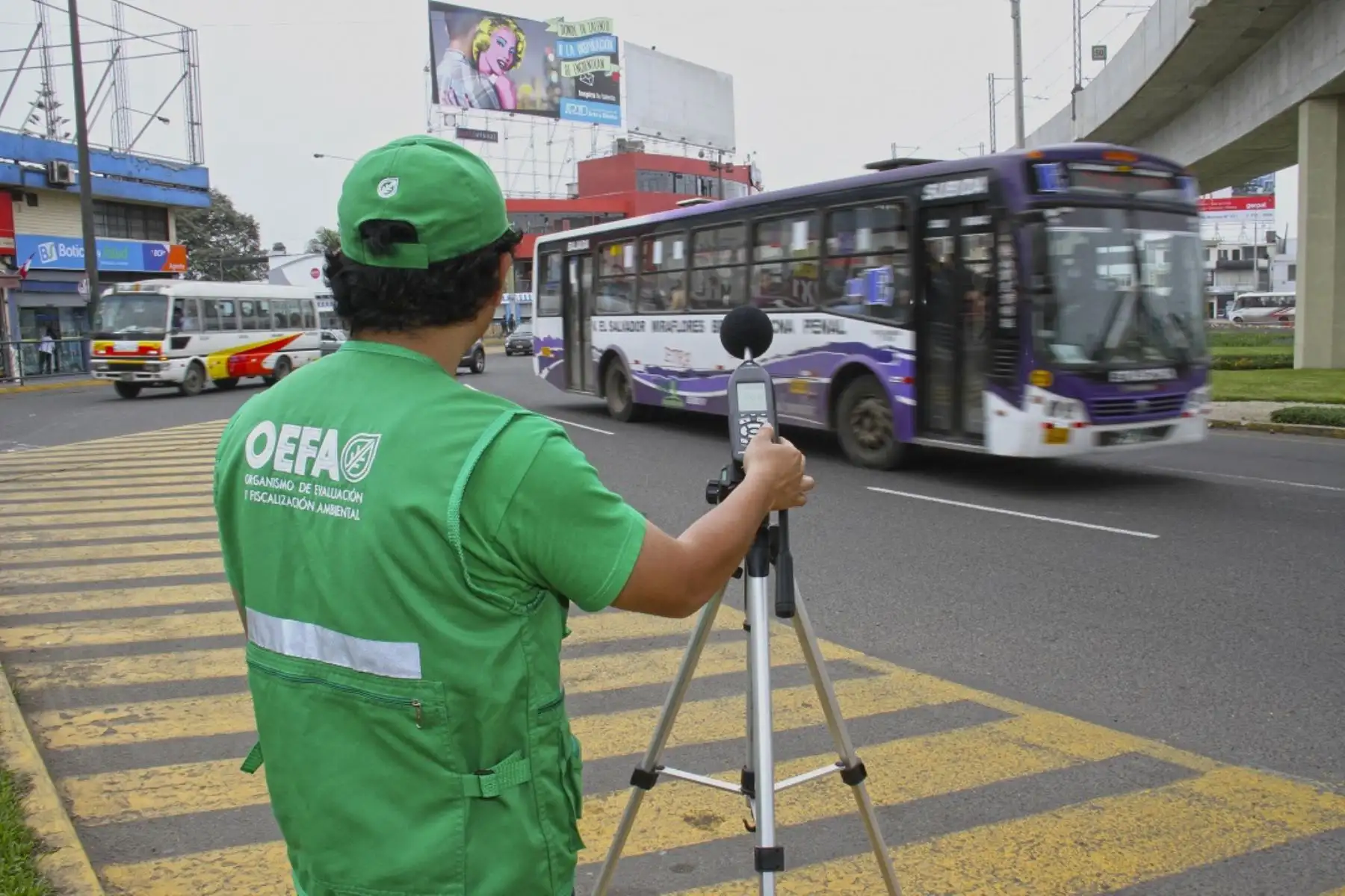 OEFA realiza medición de ruido para determinar contaminación sonora.