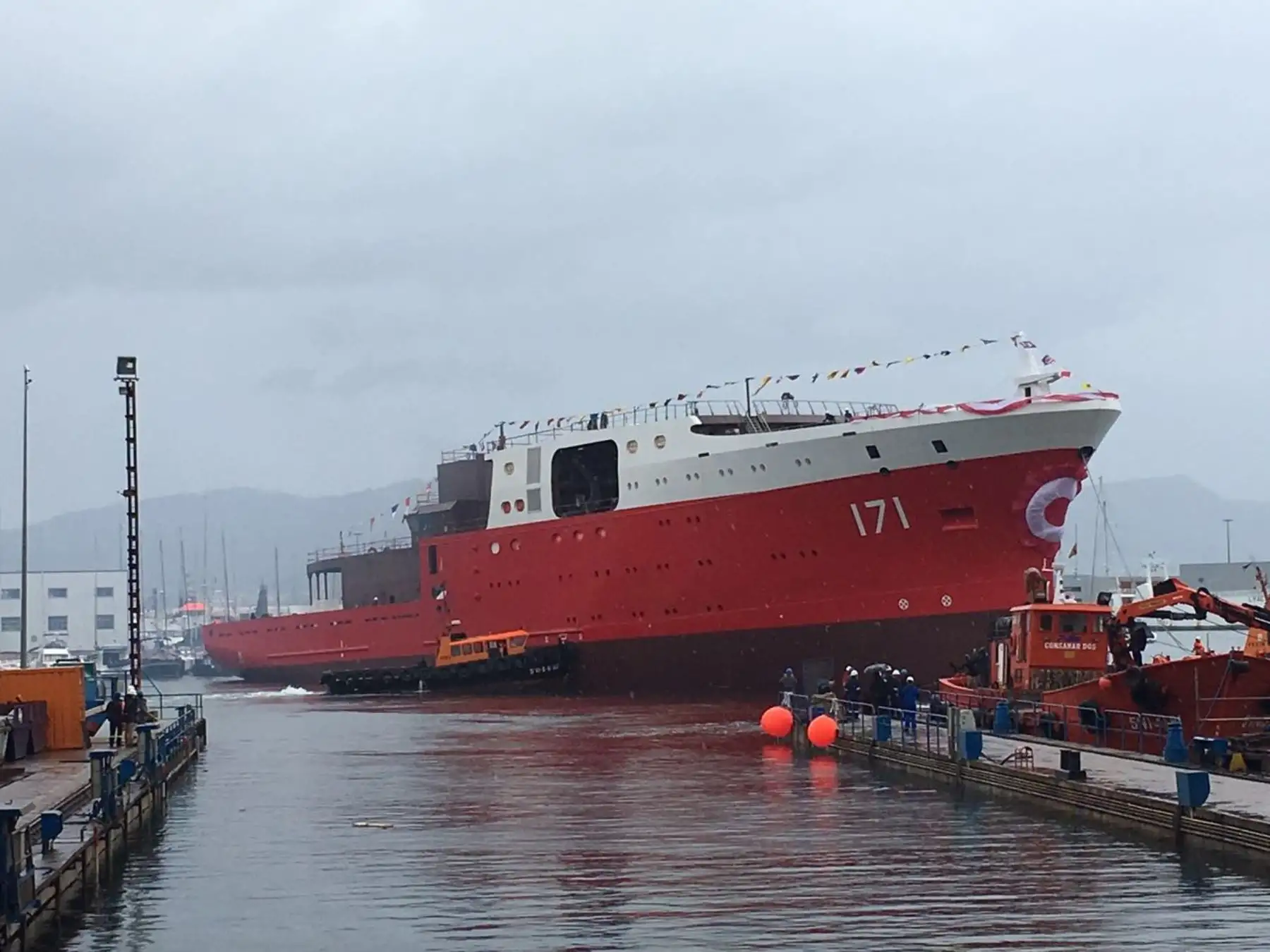 Nuevo buque “Carrasco” tomará posta al “Humboldt” en la Antártida. Foto: Difusión.