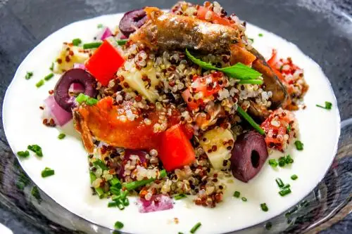 Especialistas indican que sí posible darle la bienvenida al año nuevo con una cena saludable, en la que se combinen productos saludables y de fácil digestión.