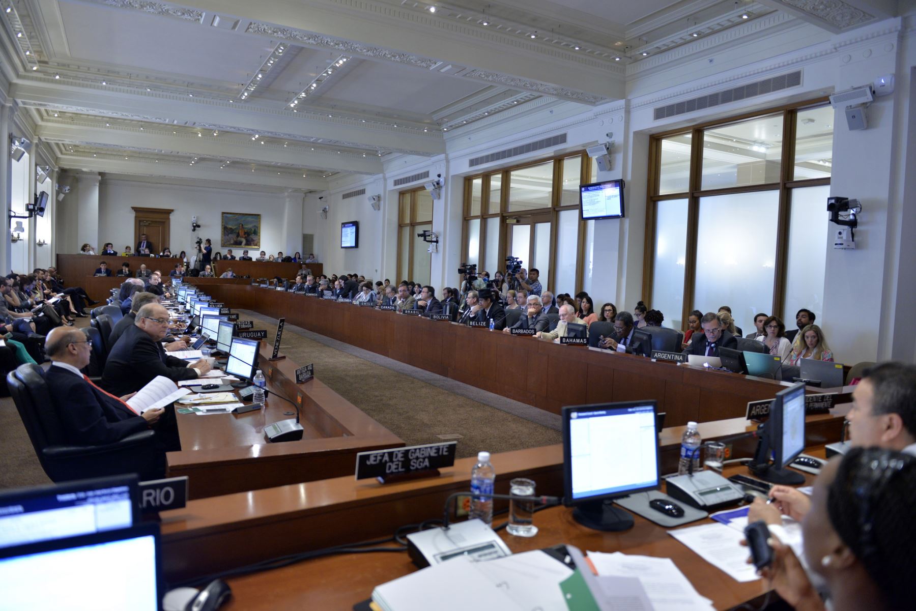 El Consejo Permanente de la OEA se reunió de urgencia en Washington por el caso venezolano. Difusión