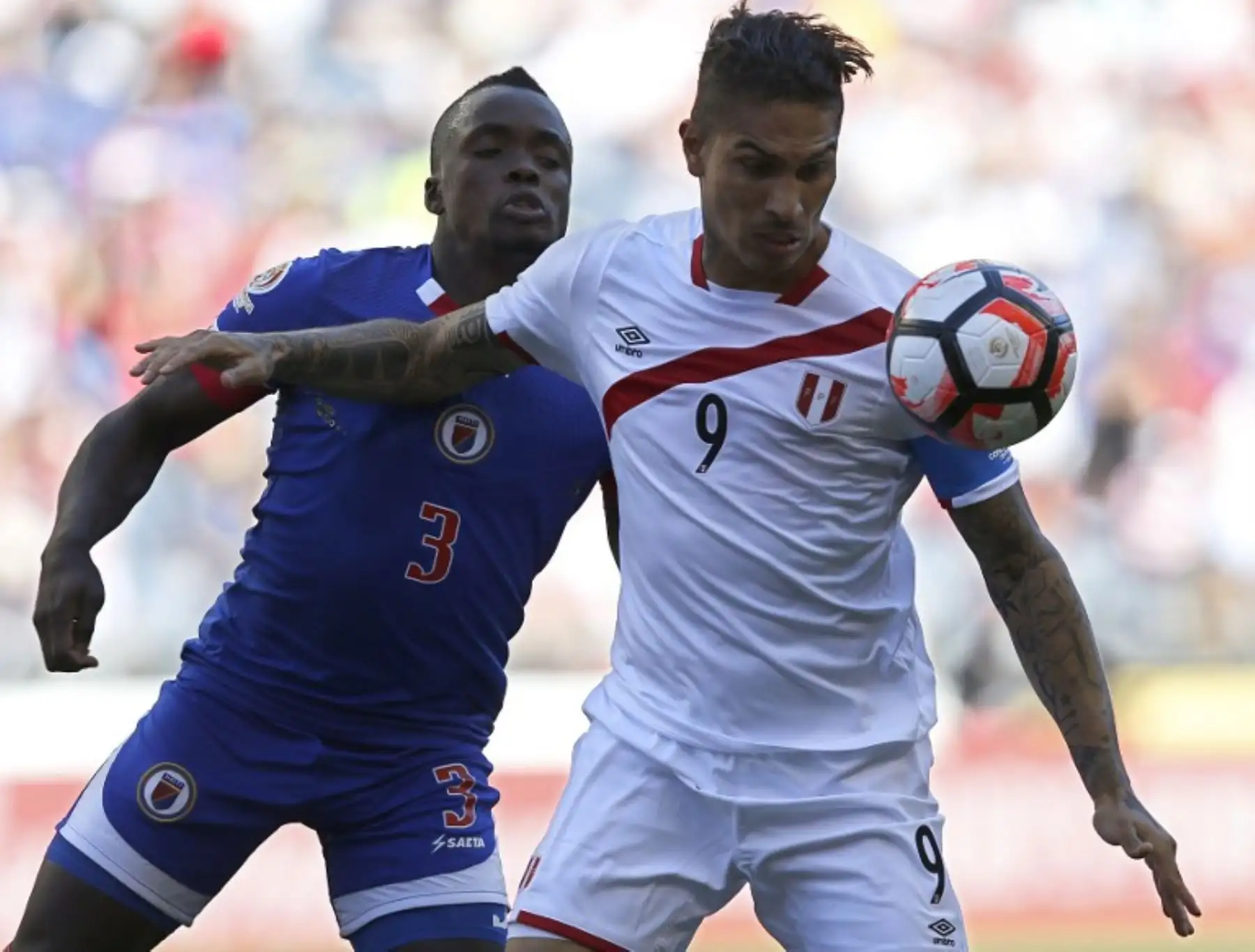 Paolo Guerrero aún no está certero en el partido