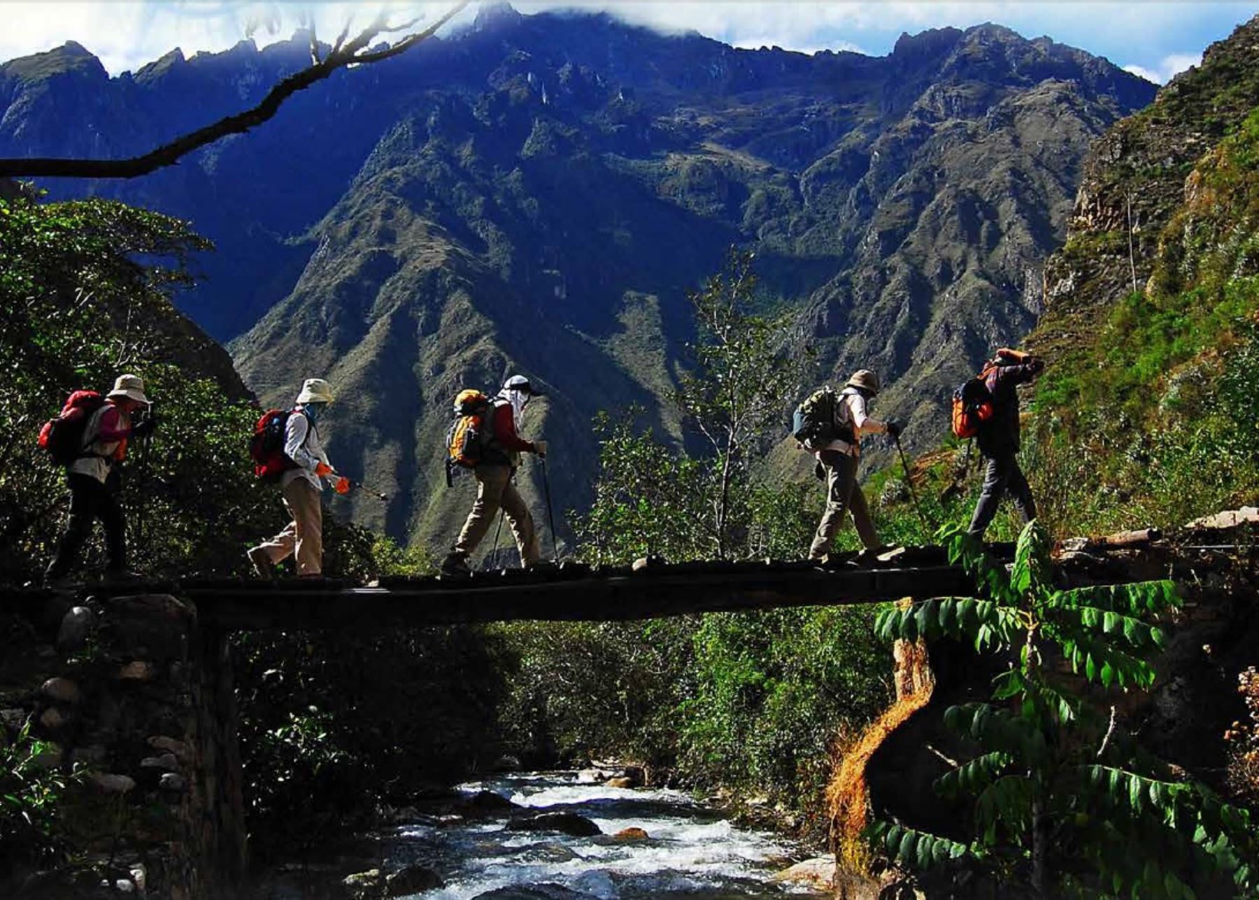 Los visitantes que quieran recorrer la ruta 5 de la Red de Caminos Inca, la primera habilitada con la reapertura al turismo, deben cumplir el protocolo sanitario para evitar el contagio y propagación del covid-19. ANDINA/Difusión