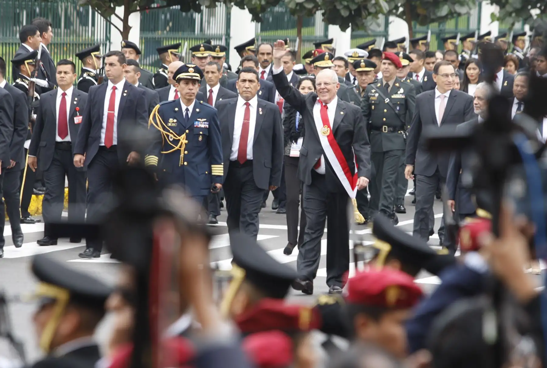 LIMA,PERÚ-JULIO 28. Presidente Pedro Pablo Kuczynski se dirige a  Palacio de Gobierno. Foto: ANDINA/ Eddy Ramos