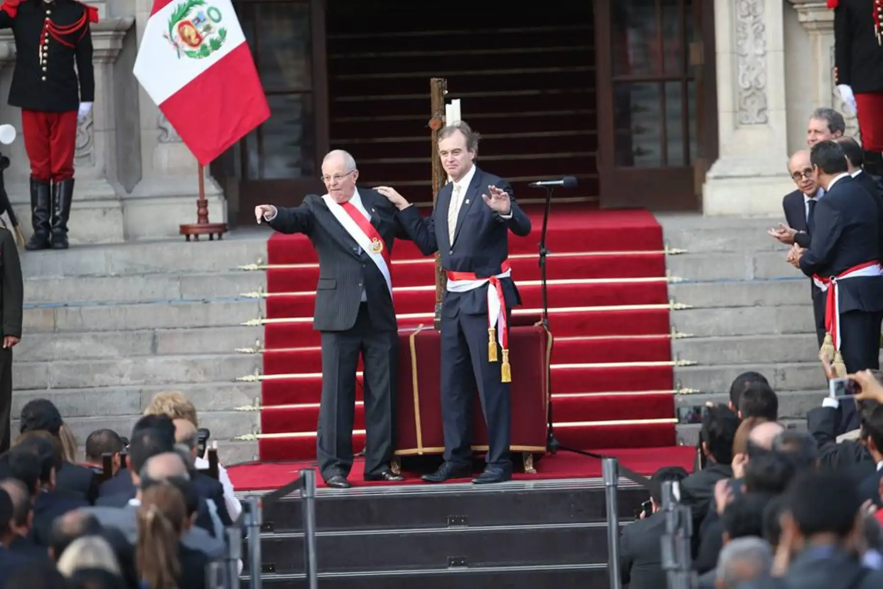 28/07/2016 LIMA,PERÚ-JULIO 28.Juramentación de ministros del nuevo periodo del Presidente de la República Pedro Pablo Kuczynski.Foto:ANDINA/ Juan Carlos Guzman