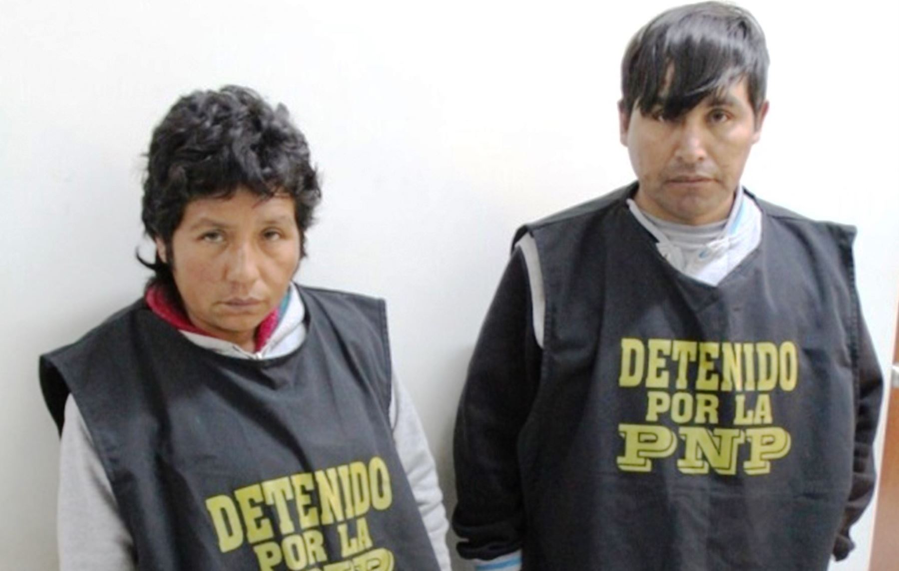 Dos de los tres detenidos en Cusco a quienes se les halló más de S/ 80,000 en billetes falsos. ANDINA/Percy Hurtado