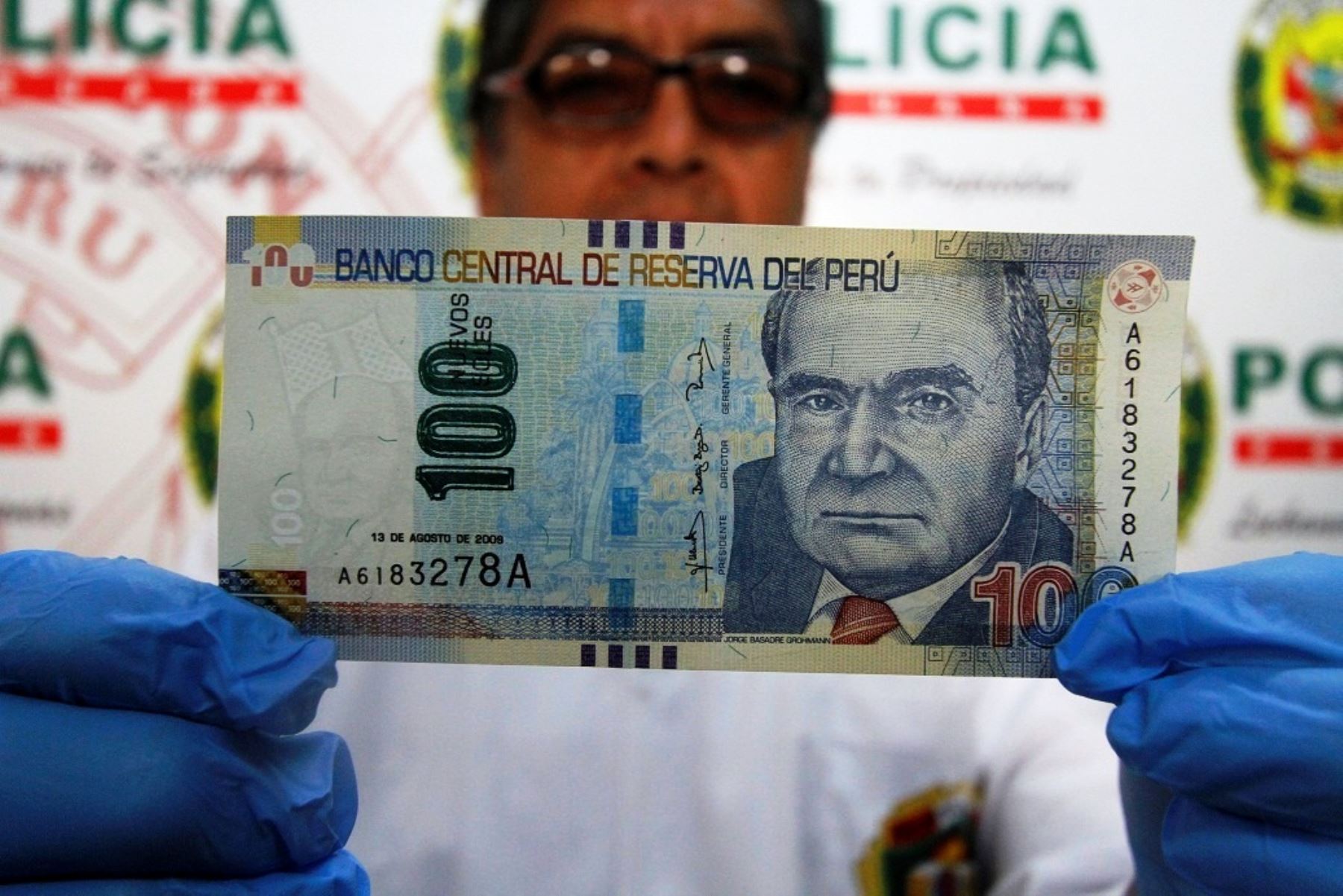 Presunta banda intentaba introducir más de S/ 80,000 en billetes falsos en Cusco. ANDINA/Percy Hurtado