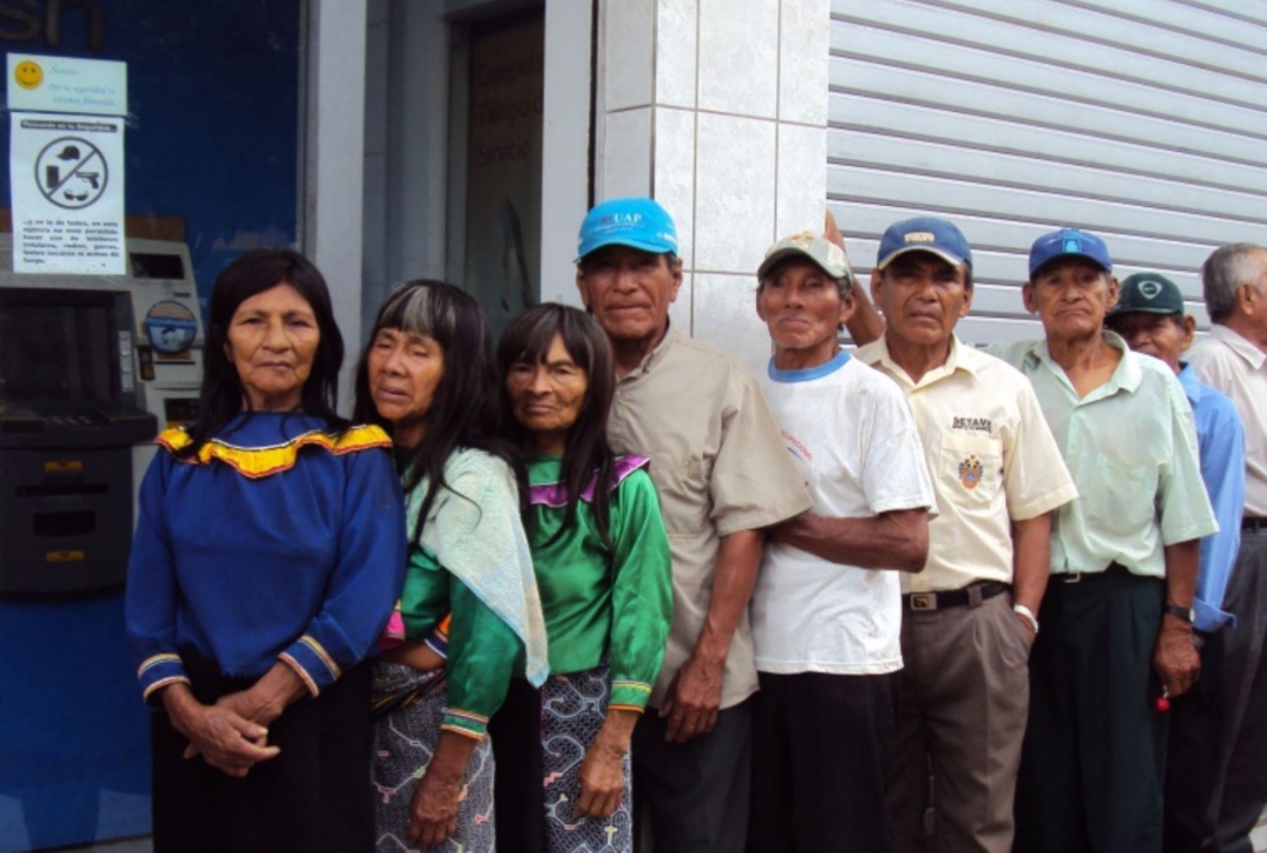 Harán estudio sobre situación de los adultos mayores indígenas de Ucayali