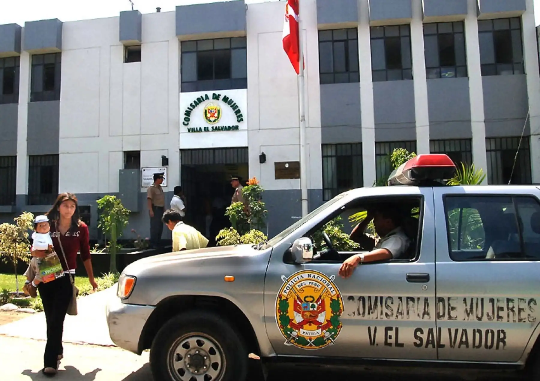 De enero a julio las comisarías de Familia de Lima Metropolitana atendieron casi cuatro mil casos de violencia contra la mujer.