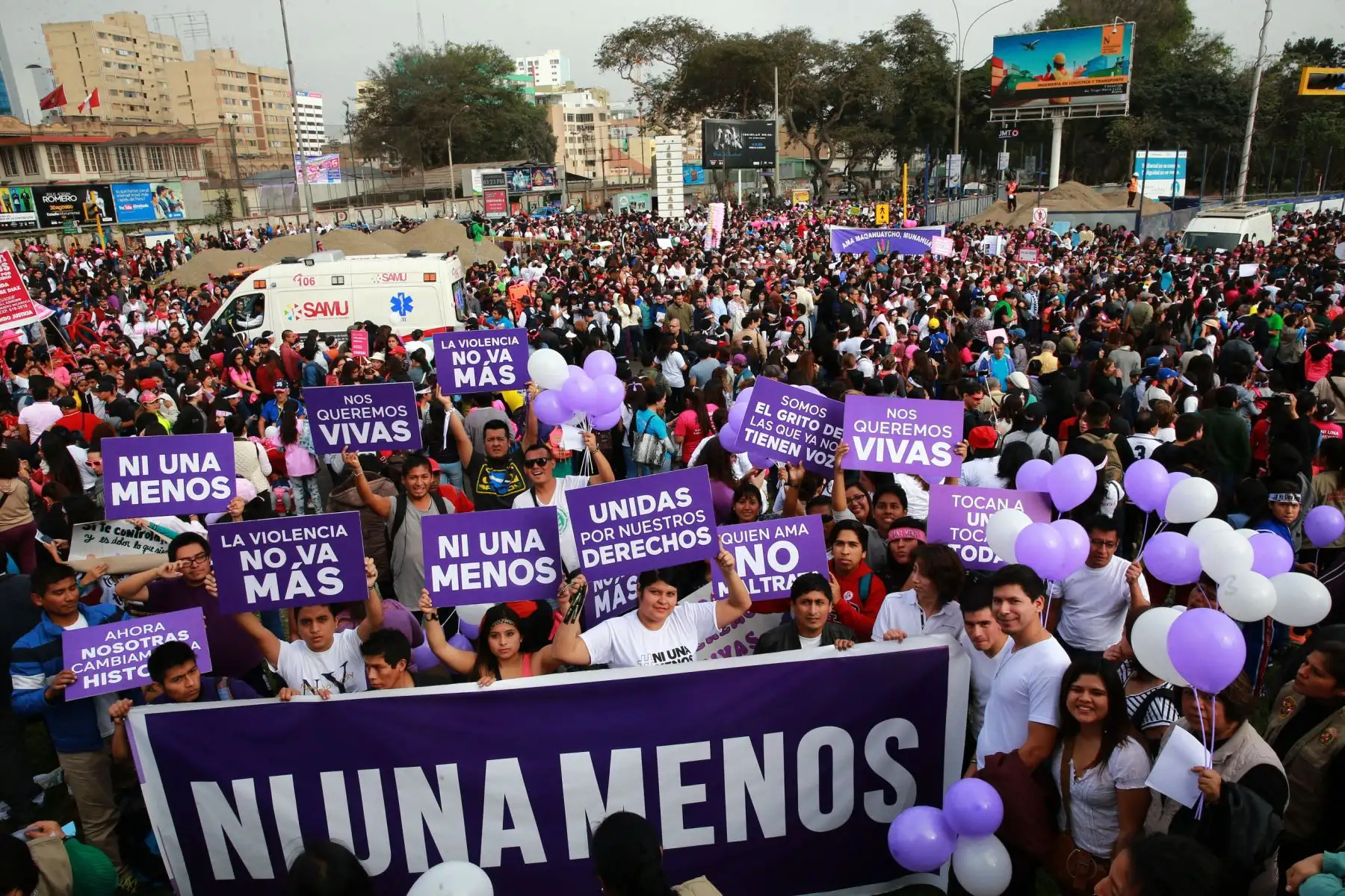 LIMA,PERÚ-AGOSTO 13. Marcha "Ni una menos", que busca desterrar toda forma de violencia contra la mujer.Foto: ANDINA/Jhony Laurente