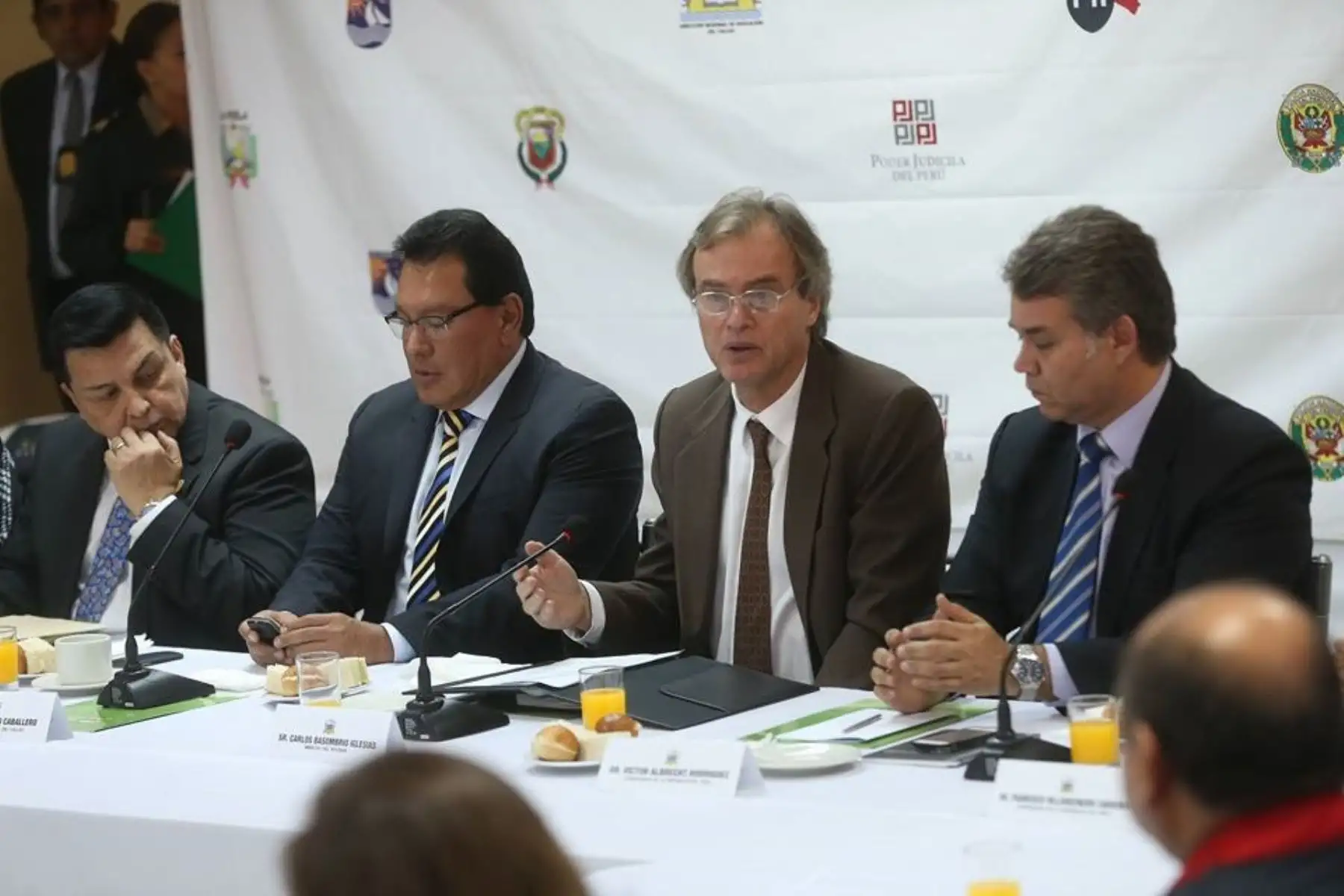 Autoridades del Callao y del ministerio del Interior acordaron ampliar estado de emergencia en la regipon a 45 días.