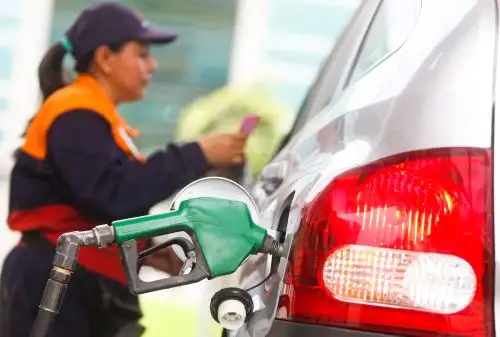 Estación de servicio de combustibles. ANDINA/Juan Carlos Guzmán