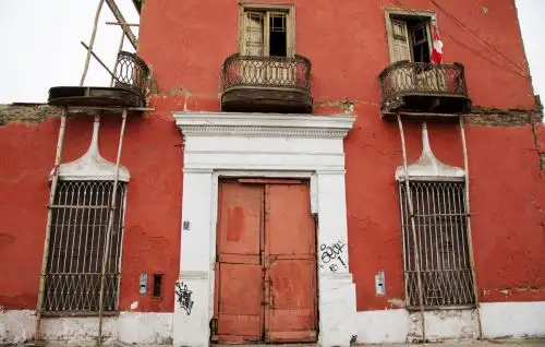 Dirección de Cultura de La Libertad inició campaña para evitar el colapso de casonas ubicadas en Trujillo. ANDINA